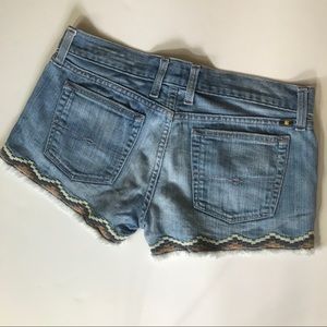 Lucky Brand | Shorts | Lucky Brand Womens Ava Mid Rise Jean Short In Loreta 0024 Cut Off Midi Denim 65e0b9e9948ffe2c716b9dec